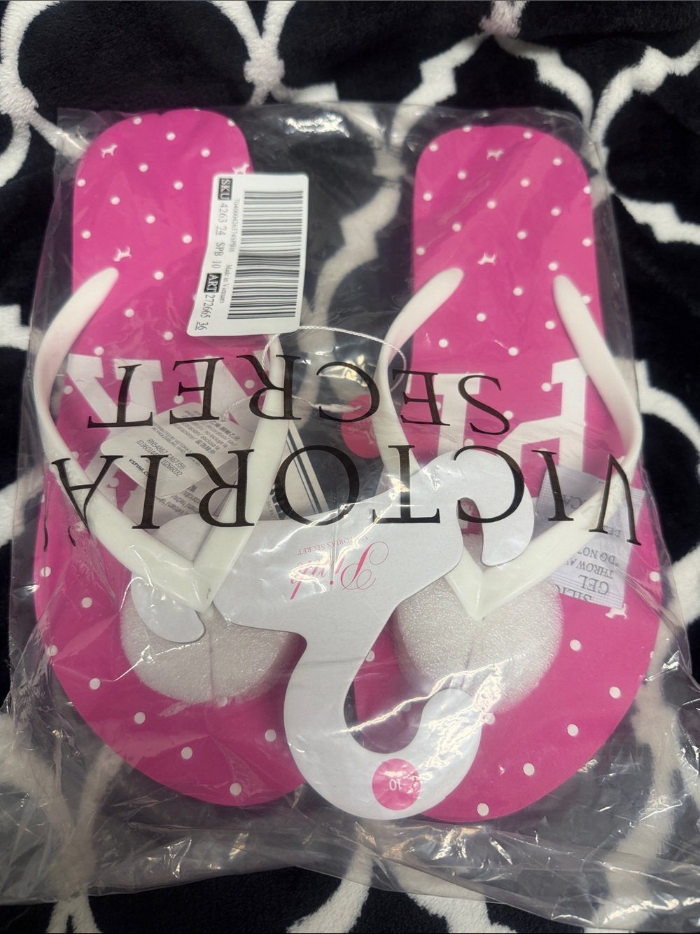 Victoria's Secret Pink Polka Dot Flip Flops with White Straps